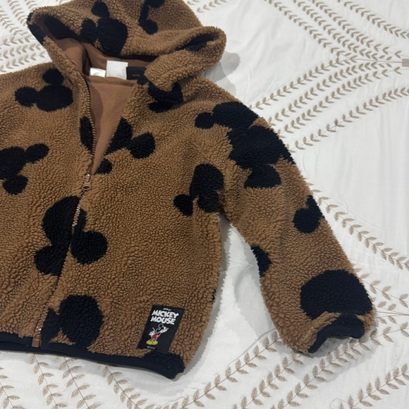 Zara Disney Fleece Jacket - Picture 2 of 13